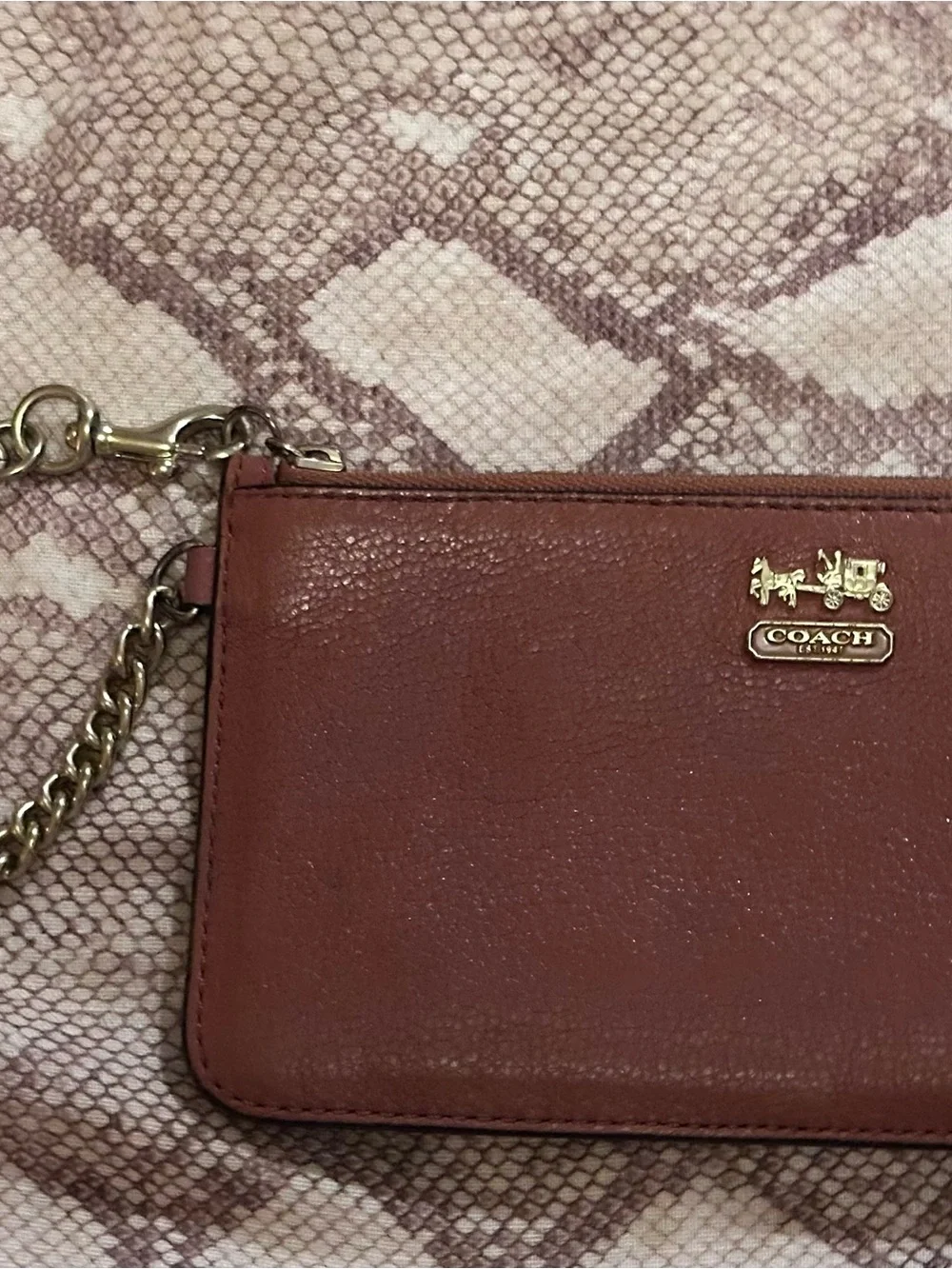Coach card wristlet gold